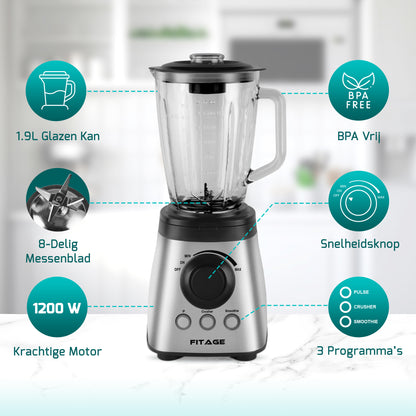 Keukenblender op een aanrecht, klaar om ingrediënten te mixen voor smoothies en sauzen.